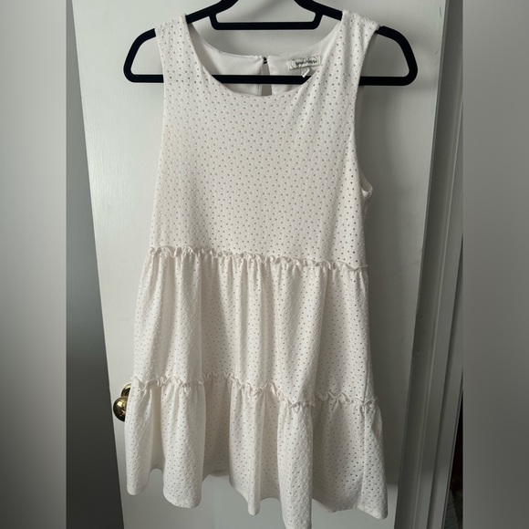 Speechless Dresses & Skirts - White dress